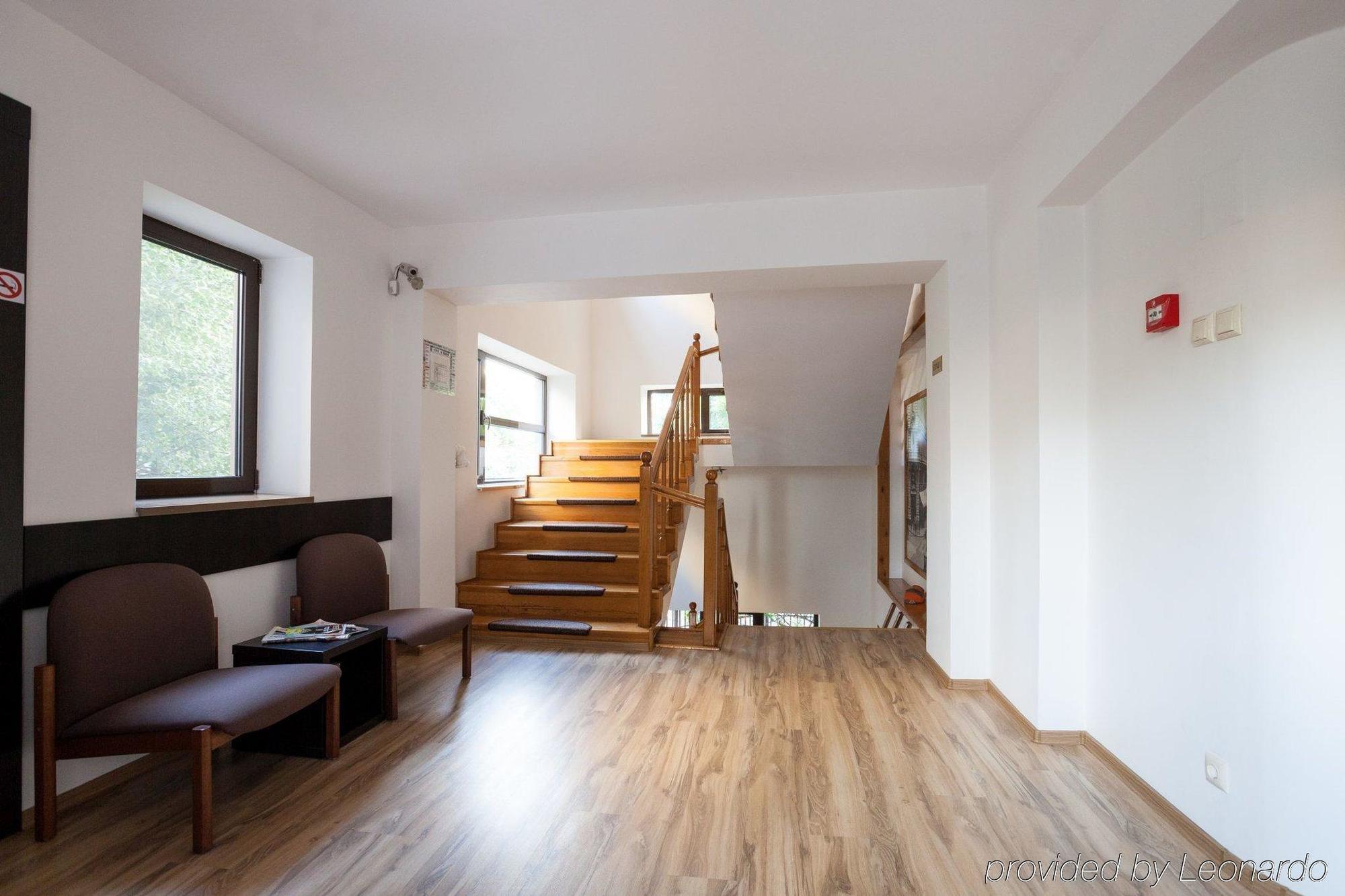 Hotel Nelisse Букурещ Екстериор снимка