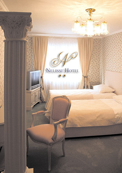 Hotel Nelisse Букурещ Стая снимка